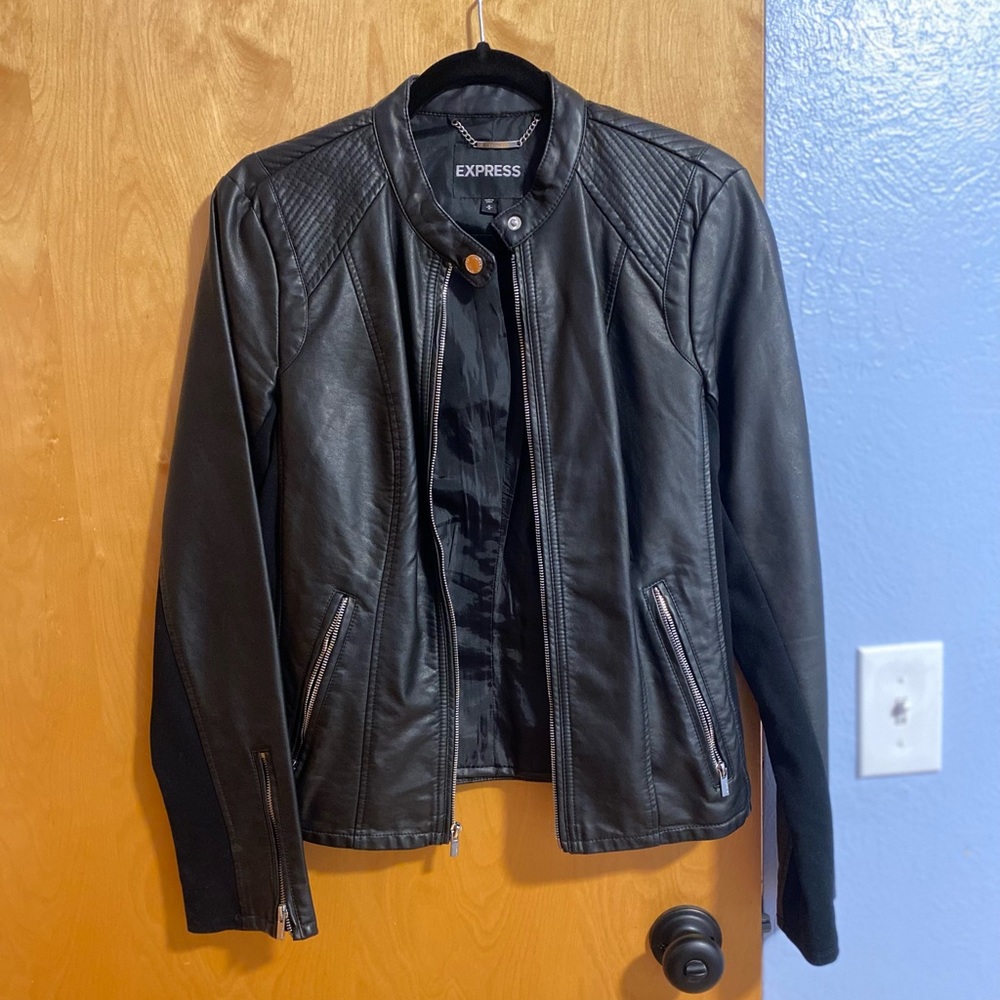 Express vented leather jacket
